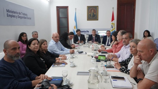 Paritaria docente: la Provincia asegura que dio "su máximo esfuerzo" en la propuesta salarial