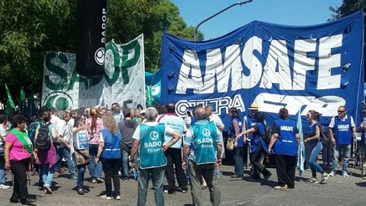 Los docentes de la provincia rechazaron la propuesta salarial del gobierno