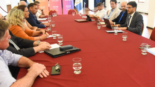 Pullaro y la Mesa de Enlace acordaron una agenda productiva