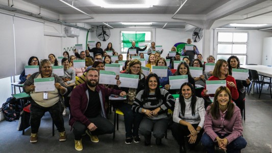 Se entregaron 50 certificados a vecinalistas y vecinos que realizaron la capacitación