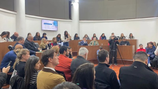 Presentaron el programa "De esto sí se habla" en el Concejo de Santa Fe