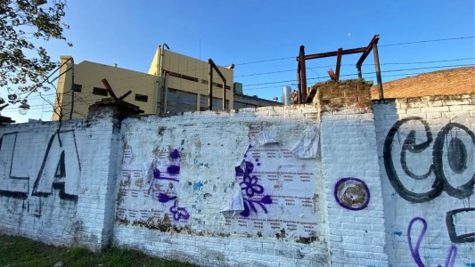 Ataque al mural que recordaba a Mónica Aquino a un mes de su inauguración