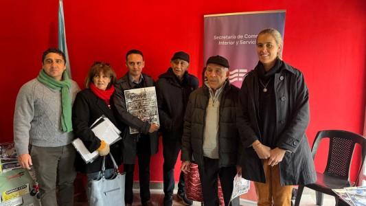 Se ultiman los preparativos para el festival solidario por el Día de la Bandera