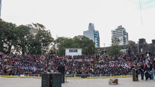 Más de 1600 niños y niñas santafesinos prometieron lealtad a la bandera