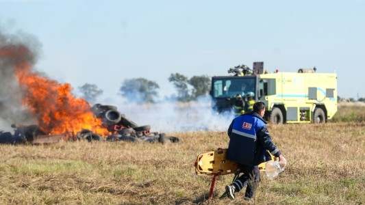El simulacro en el Aeropuerto de Sauce Viejo mostró eficacia y coordinación ante emergencias