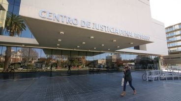 Condenan a un exbasquetbolista por una extorsión vinculada a Los Monos