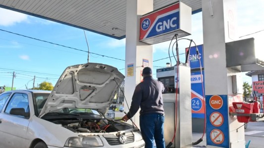 Suspenden por 24 horas el expendio de GNC en varias provincias por la ola de frío