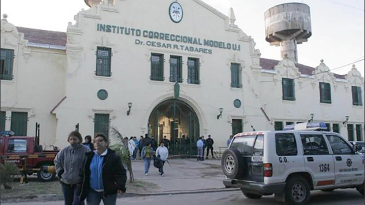 Recluso asesinado en la Cárcel de Coronda: Investigan un Homicidio en el Pabellón 2