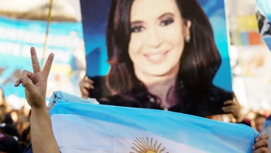 El kirchnerismo prepara un masivo acto por el 9 de Julio para apoyar a Cristina