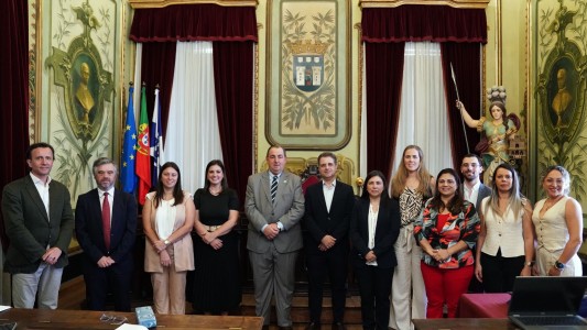 Alfabetización digital para adultos mayores: Santa Fe expuso su experiencia a nivel internacional