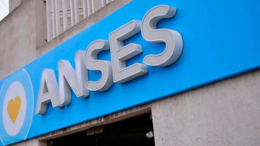 Anses paga un refuerzo variable a jubilados que superan el haber mínimo: quiénes lo reciben