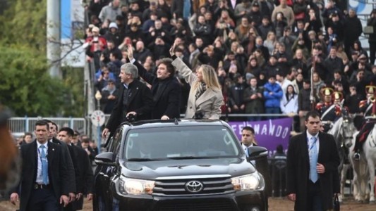 Milei copó La Rural y la ausencia de Villarruel marcó el acto central