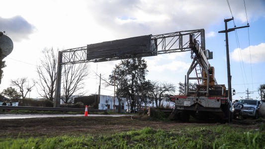 Anillo Digital: se instalaron dos nuevos pórticos en los ingresos a la ciudad