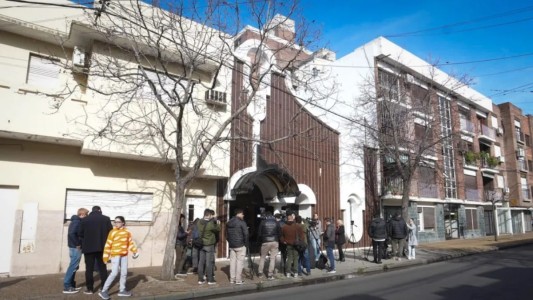 "Locomotora" Oliveras: velorio íntimo y traslado a la Legislatura para el último adiós