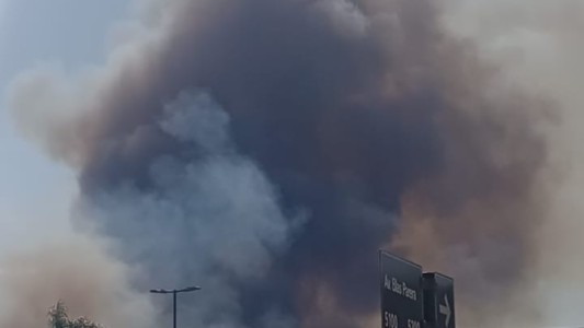 Incendio de pastizales generó alarma en Villa Hipódromo