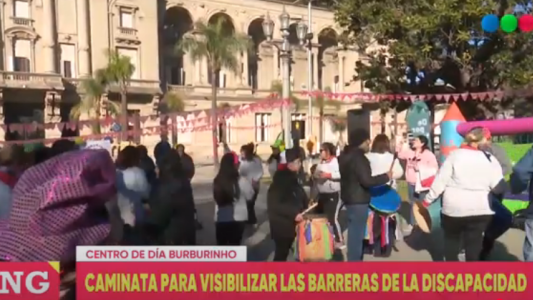El centro de día Burburinho realizó su 11ª marcha para visibilizar la discapacidad