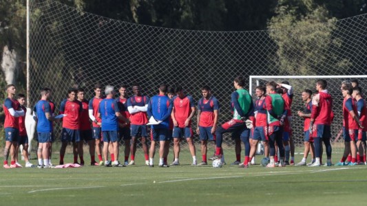 Unión viajó a La Paternal para cortar la racha de visitante