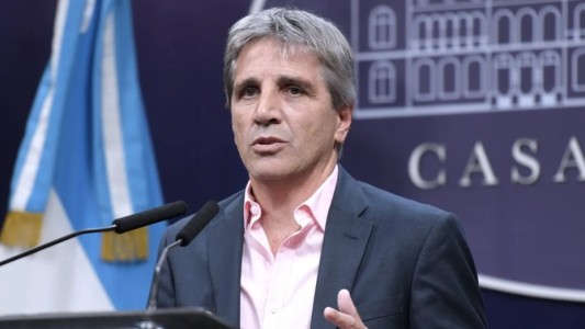 Caputo: "Hay que terminar con las coimas a intendentes y gobernadores"