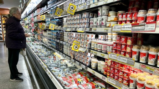 Advierten que el precio de productos básicos se disparó hasta un 334% desde noviembre de 2023