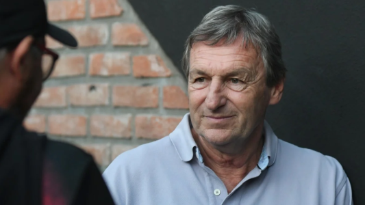 La gestión de Francisco Godano va por su séptimo técnico en Colón