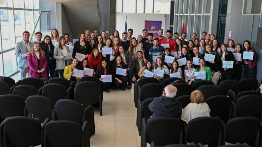 Residencias en salud: 125 profesionales completaron su formación integral en efectores provinciales