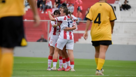 Fútbol Femenino: Unión derrotó a Comunicaciones en Santa Fe