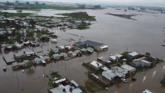Inundación en María Teresa: cayeron 290 mm y hay más de 150 evacuados y autoevacuados