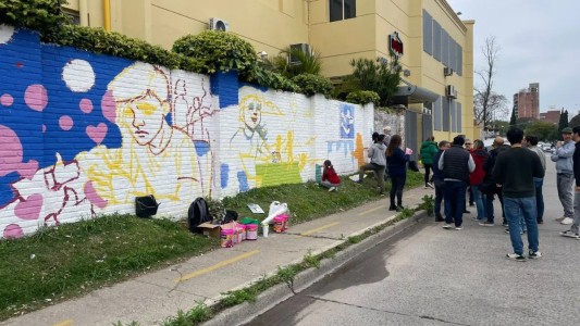 Pintan un mural en Santa Fe para visibilizar la salud mental adolescente