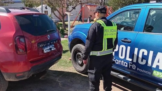 Detuvieron a un hombre que conducía una camioneta con pedido de secuestro