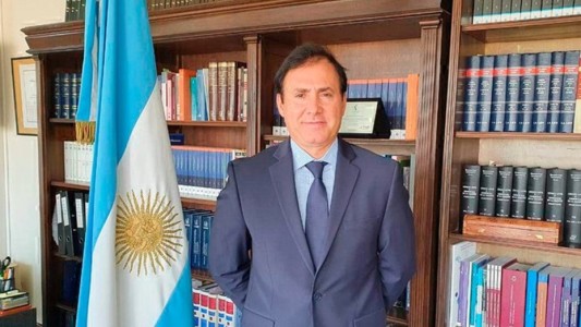 Carrió y la Coalición Cívica pidieron el juicio político al juez Marianello por censura