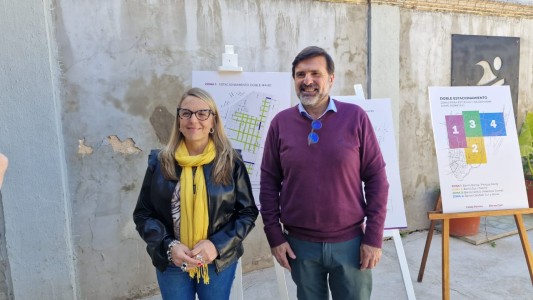 Concejales proponen estacionamiento en doble mano en más de 250 cuadras