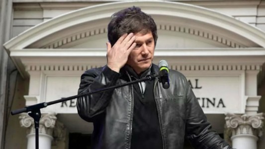 El Banco Central salvó a Javier Milei: vendió US$53 millones y frenó la escalada del dólar