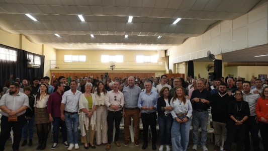 Perotti convocó en Calchaquí a un encuentro sobre desarrollo, innovación y reforma constitucional