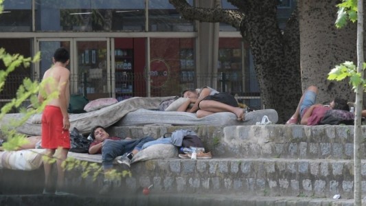 Personas en situación de calle: radiografía de una cruel realidad en Santa Fe