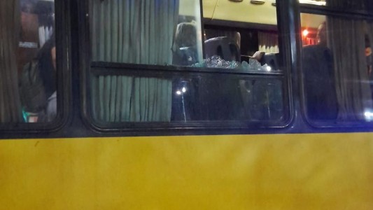 Apedrearon un coche de la Línea C en la Ruta Provincial 1