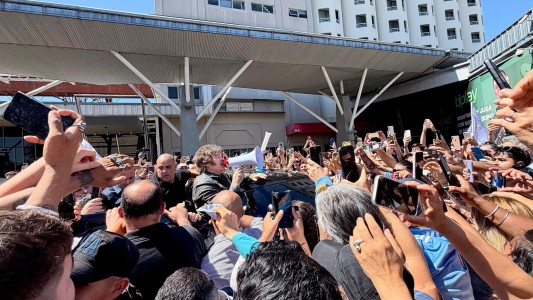 Cinco personas detenidas tras el paso de Milei por Santa Fe