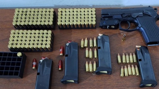 Amenazas y una persona detenida en una pensión de barrio Mariano Comas