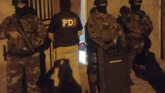 Operativos por microtráfico en Santa Fe y Santo Tomé: cinco detenidos y droga secuestrada
