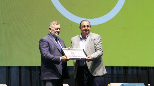 Poletti participó del 40° aniversario de la FADU