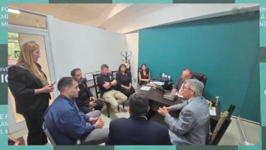 Reunión de Vinculación entre la Universidad Siglo 21 y la Policía de Investigaciones de Santa Fe