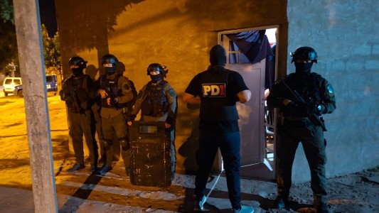 Allanamientos por microtráfico en Laguna Paiva: la PDI detuvo a cinco personas