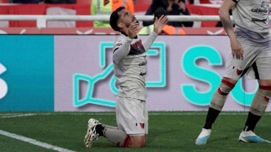 Espínola no accionó y Colón respira una semana más ante la FIFA