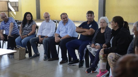 Reunión entre vecinalistas y funcionarios del municipio