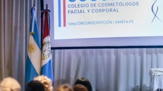 El Colegio de Cosmetólogos lanzo sitio interactivo para certificar profesional y centro de estética