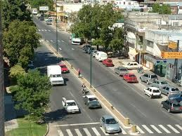 Avenida Facundo Zuviría: preocupación de comerciantes por los reiterados accidentes de tránsito