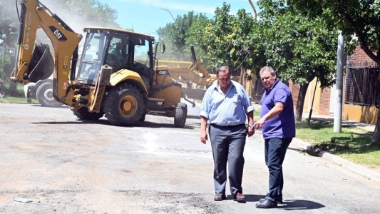 El intendente Poletti supervisa los trabajos de bacheo en el micro y macrocentro santafesino