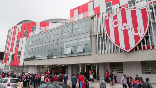 Golpe para Unión: FIFA lo sancionó con una inhibición por un reclamo económico