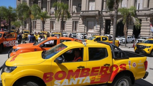 Entregan equipamiento para combatir incendios forestales en la provincia