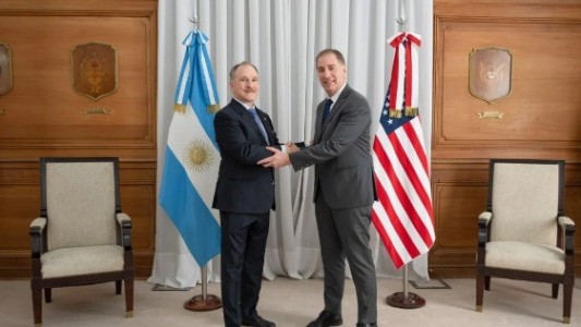 Santilli recibió al embajador Lamelas, a la espera de la firma del acuerdo comercial con EE.UU