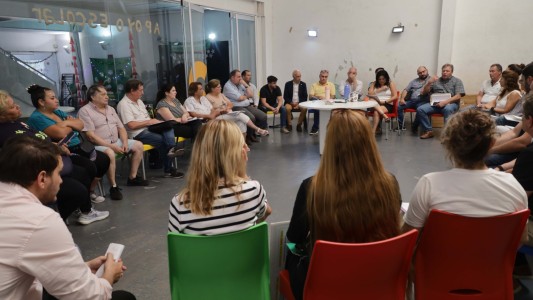 El intendente Poletti mantuvo encuentrocon vecinalistas del Distrito Suroeste